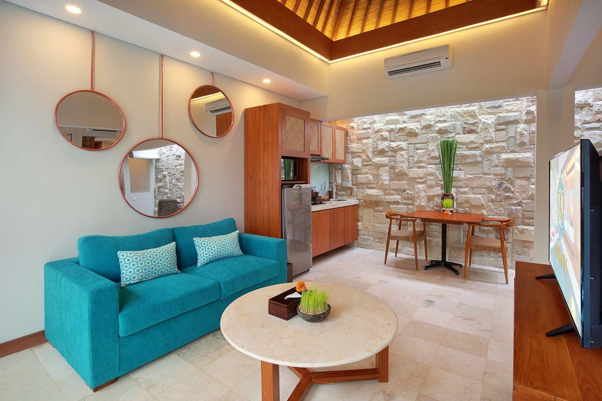 Aksari Villa スミニャック エクステリア 写真